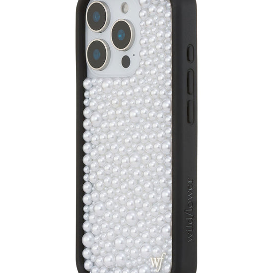 Wildflower iPhone case 16 Pro Pearl White Cute