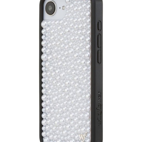Wildflower iPhone case 17e Pearl White Cute