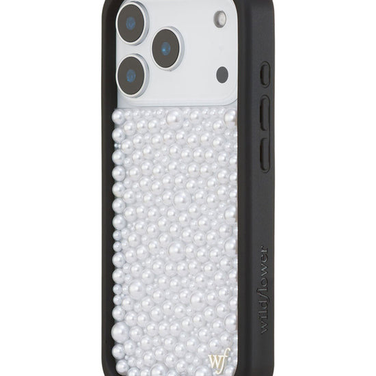 Wildflower iPhone case 17 Pro Pearl White Cute