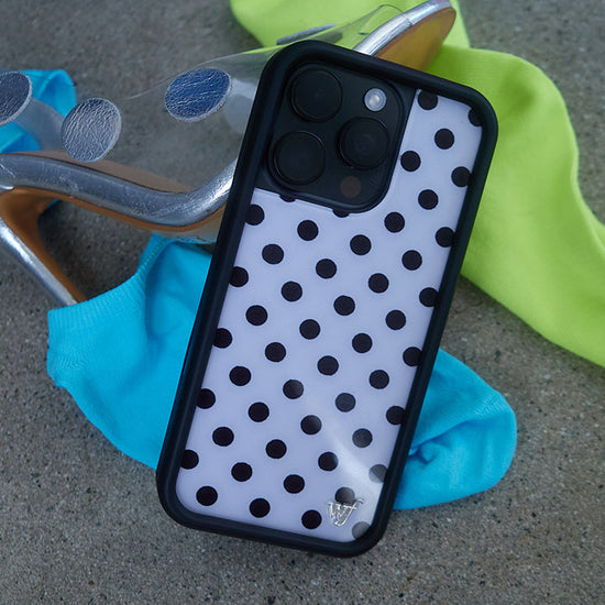 Lifestyle Image 02 Polka Dot | White and Black