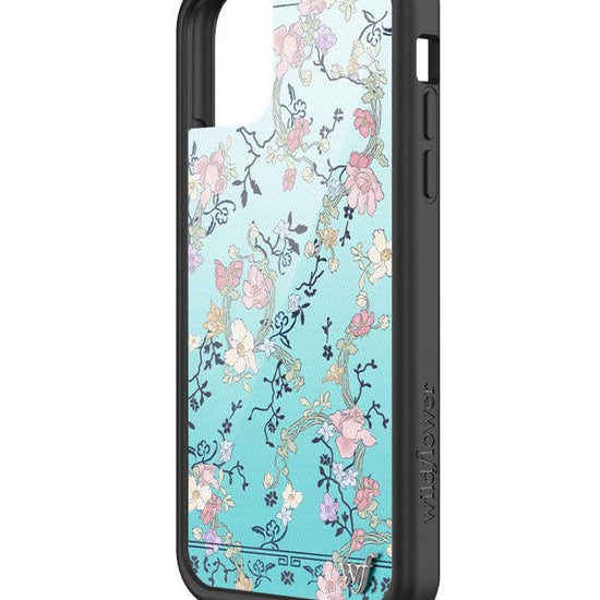 wildflower gallery girlie blue iphone 11 case angle