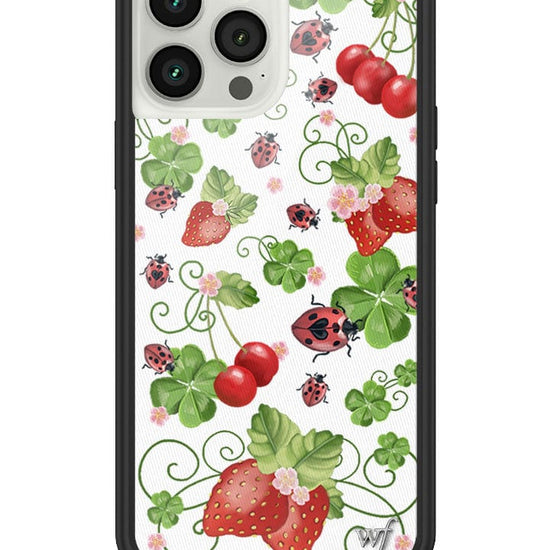 wildflower bugs n berries iphone 13promax case