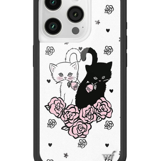 wildflower kittens iphone 15pro case