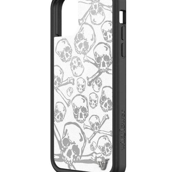 wildflower skull girl iphone 11 case angle