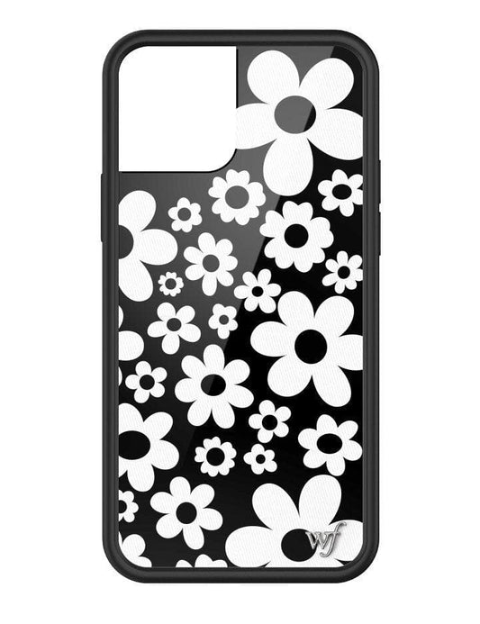 wildflower bloom | black and white iphone 12/12pro