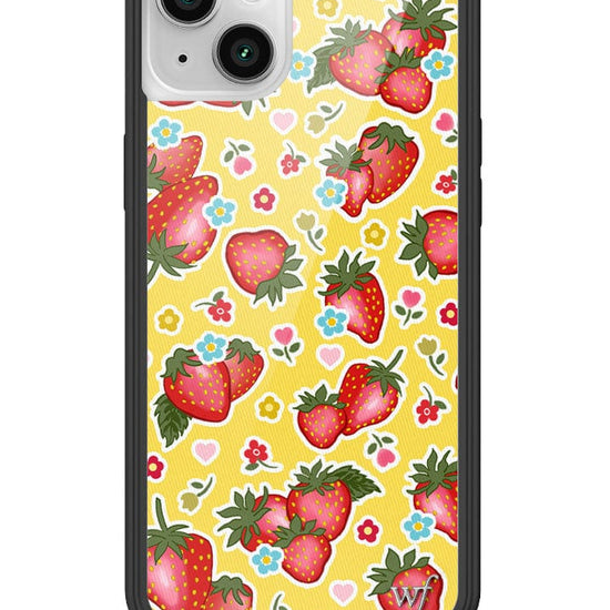 wildflower sweet berries iphone 14plus case